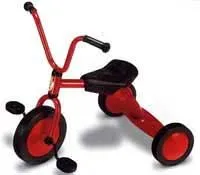Cr?ches tricycle with bridge